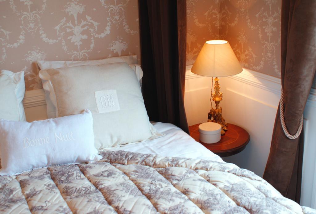 La Gougeonnais Hotel La Richardais Ruang foto