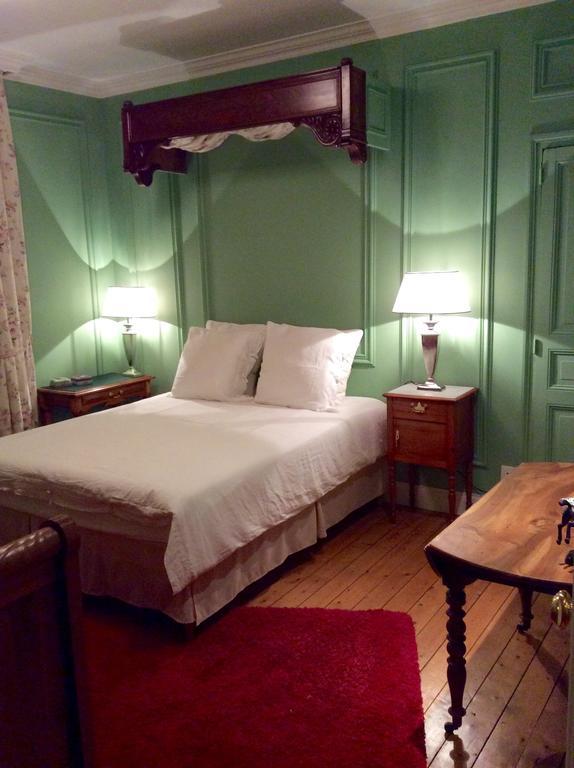 La Gougeonnais Hotel La Richardais Ruang foto